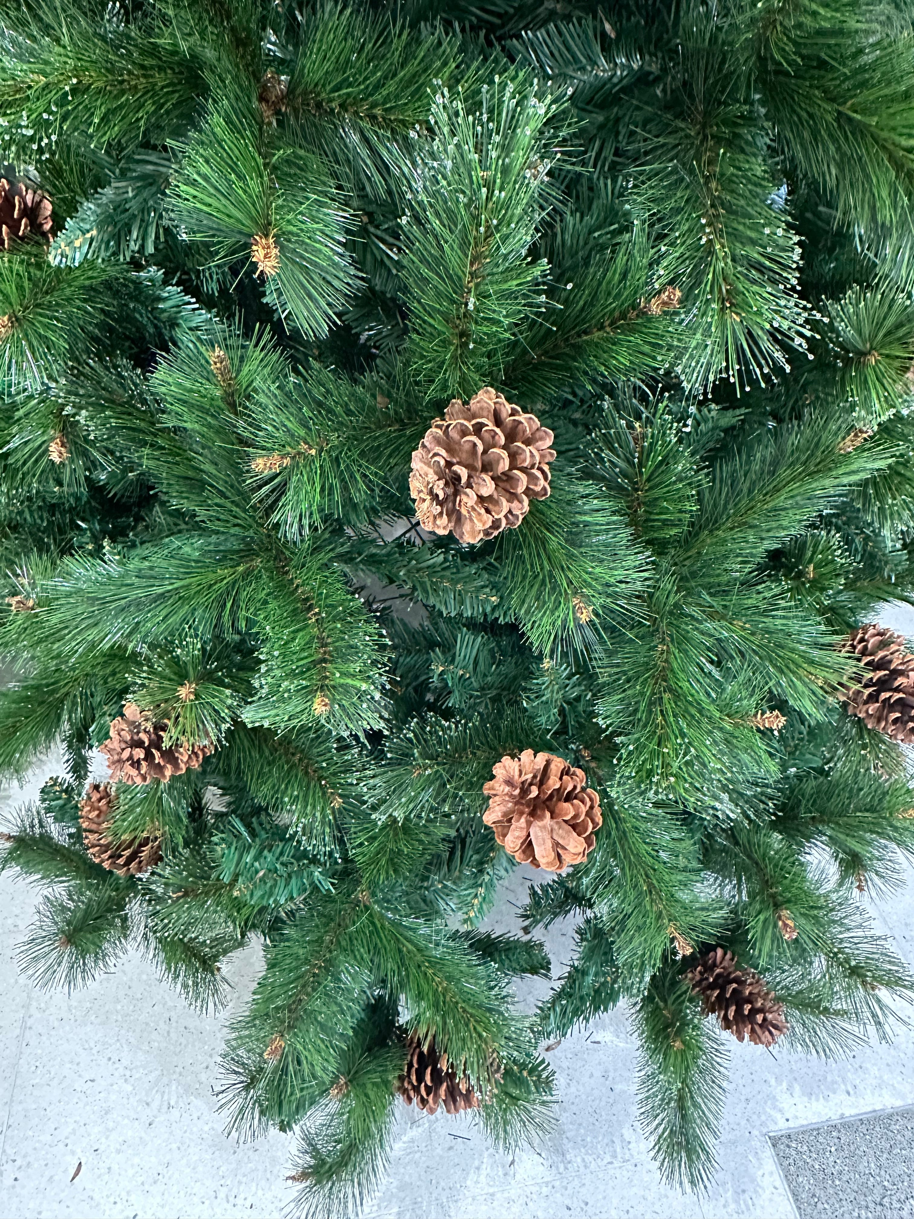 🎄 2.1m Pine Christmas Tree with Large Cones 🎄