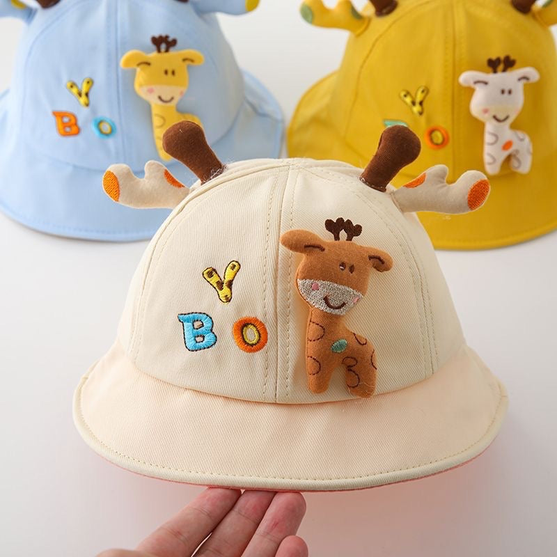 Cute Kids Giraffe Hat with 3D Antlers – Cartoon Animal Bucket Hat (Ages 1–4)