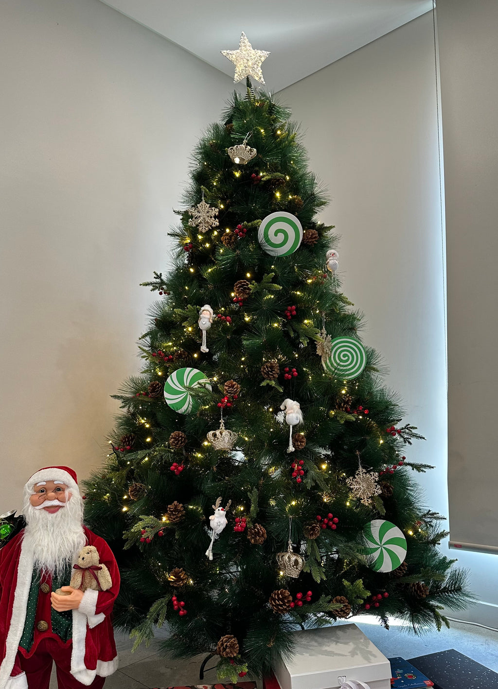 🎄 Get Your Beautiful Christmas Tree at Factory Price! 🎁
– 2.1m / 2.4m