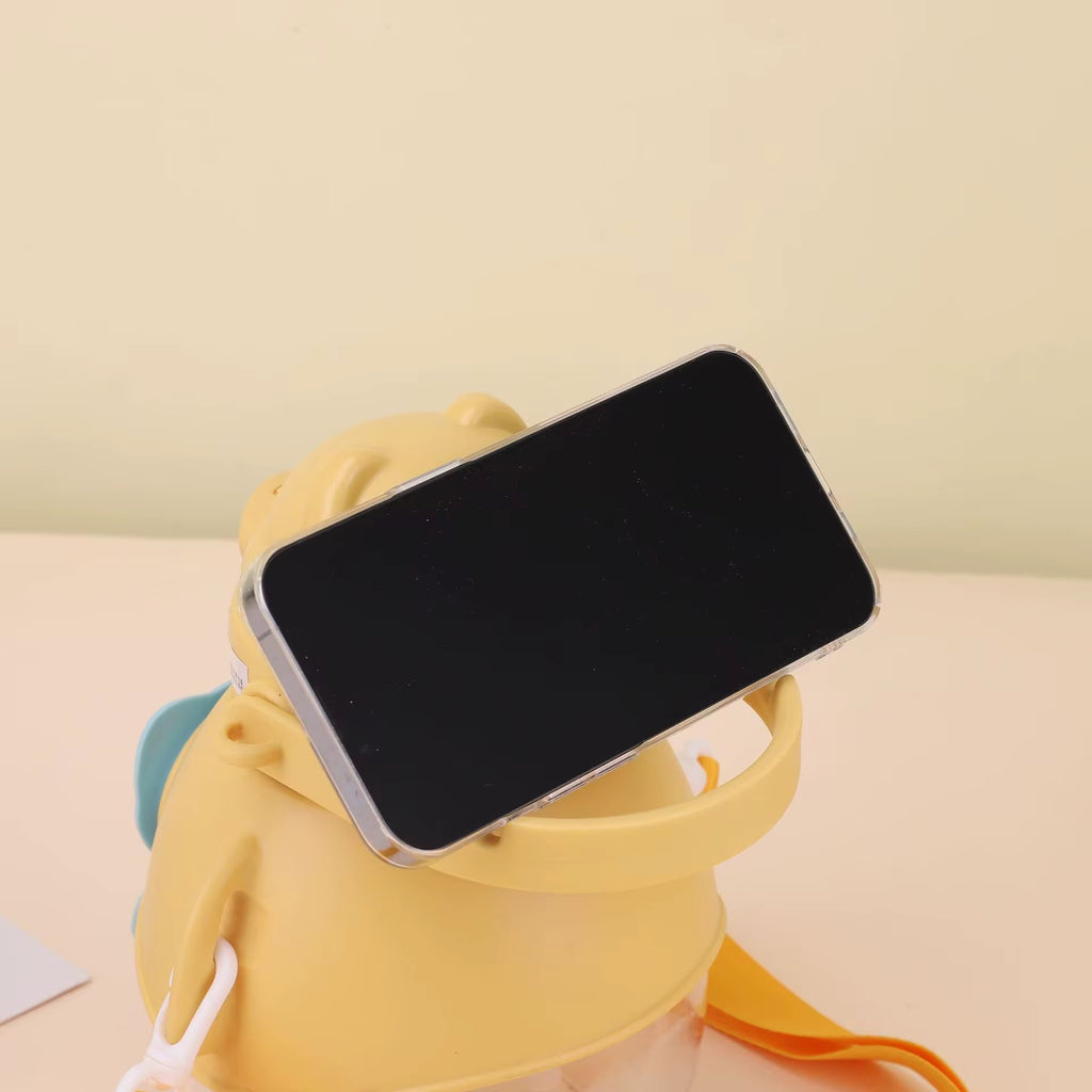 Kids Cute Bear-Shaped Water Bottle – 1300ml | With Phone Holder & Adjustable Strap