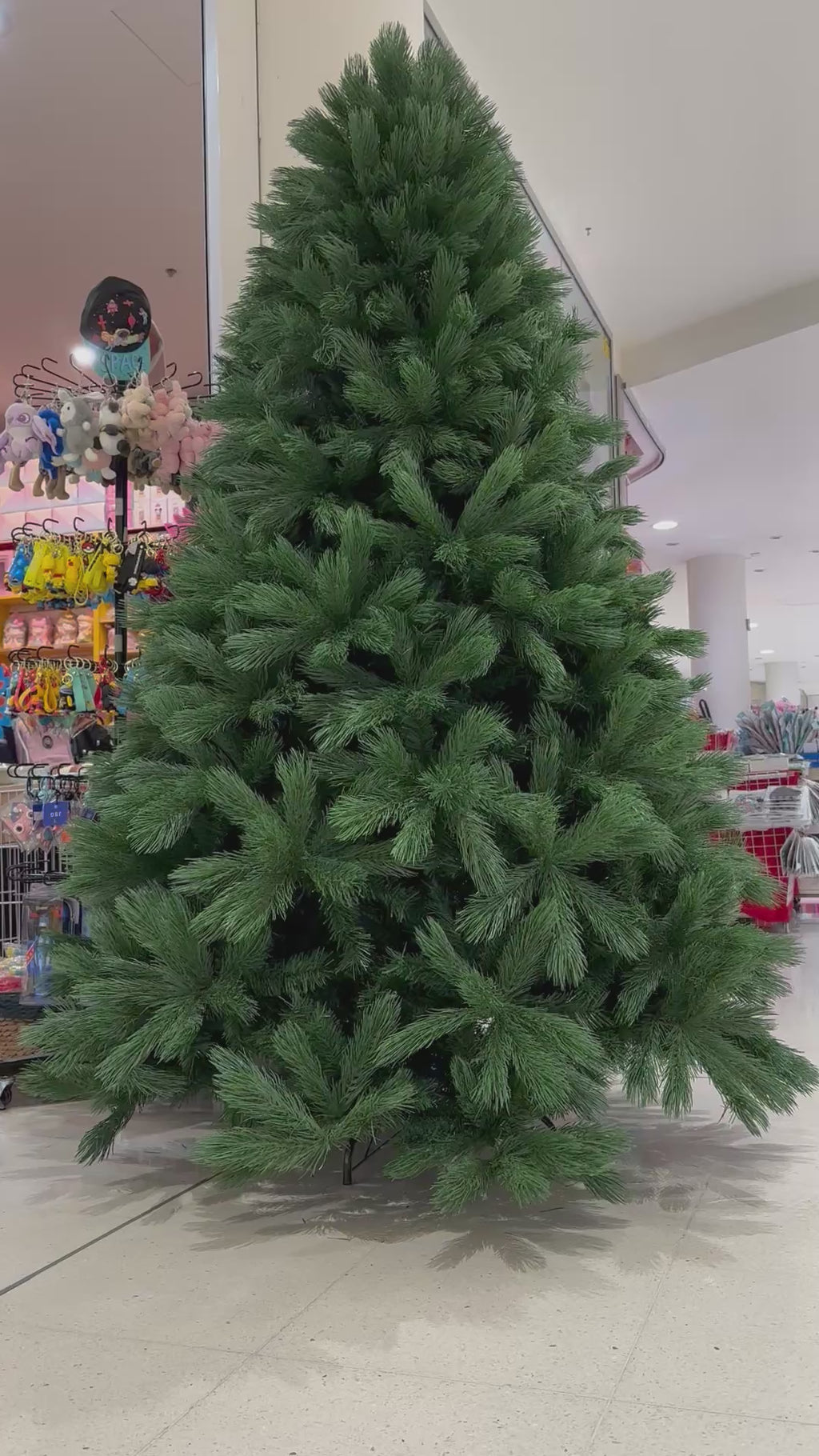 🎄 Realistic Artificial Christmas Tree – 2.1 m (PE Material)